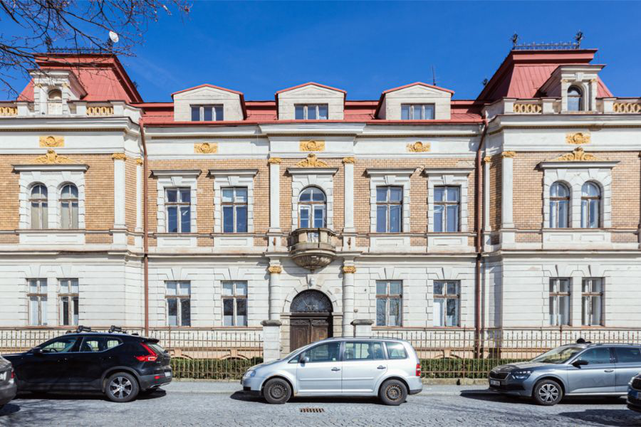 obrázek k Zastupitelstvo odhlasovalo prodej vily Klára firmě Kubík a.s.