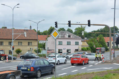 obrázek k aktualitě Modernizovaná světelná křižovatka umožní plynulejší průjezd městem